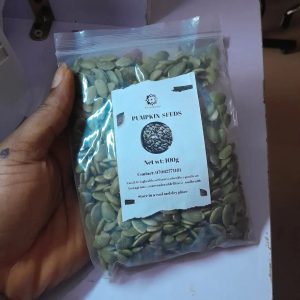 Peeled pumpkin seeds